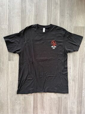 foo fighters MSG rock & roll returns to the garden NYC t-shirt